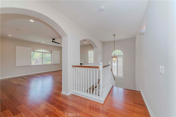 Interior, Pendant Lights, Recessed Lighting, Wood Texture Flooring