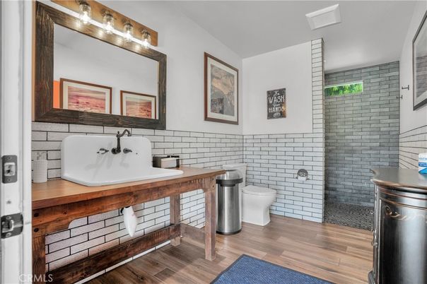 Bathroom, Interior, Stone Walls, Wood Texture Flooring