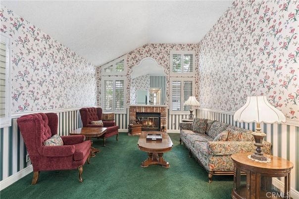 Fireplace, Interior, Living room