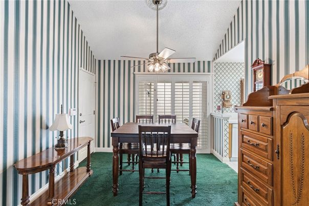 Dining room, Interior