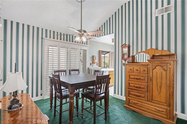 Dining room, Interior