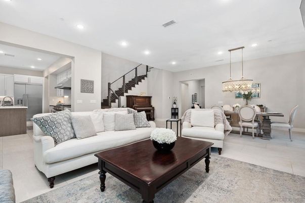 Dining room, Interior, Kitchen, Living room, Pendant Lights, Recessed Lighting, Stainless Steel Appliances