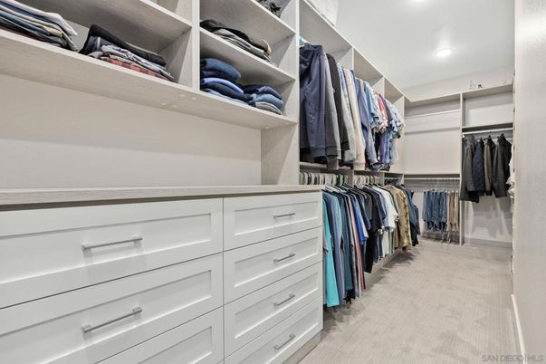 Interior, Recessed Lighting, Walk-in Closets
