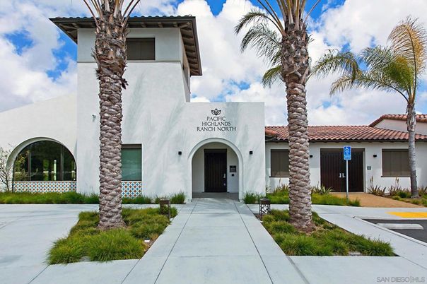Exterior, Facade, Spanish Mediterranean