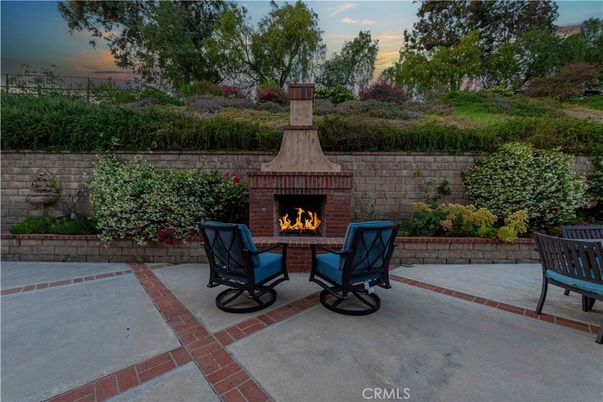 Exterior, Fireplace