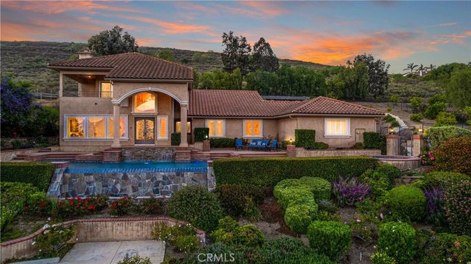 Backyard, Exterior, Facade, Pool, Mediterranean