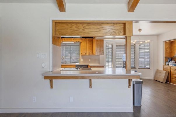 Chandelier, Interior, Kitchen, Wood Texture Flooring