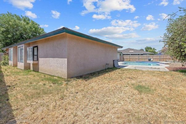Backyard, Exterior, Pool