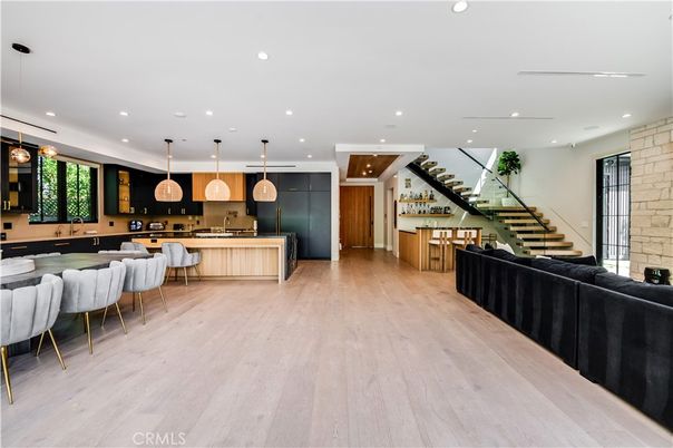 Dining room, Interior, Kitchen, Pendant Lights, Recessed Lighting, Wood Texture Flooring