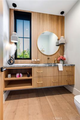 Bathroom, Interior, Pendant Lights, Wood Texture Flooring