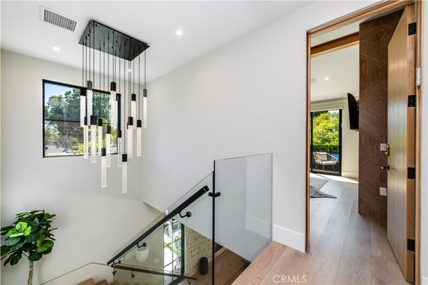 Interior, Pendant Lights, Recessed Lighting, Wood Texture Flooring