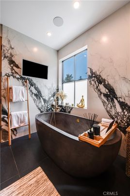 Bathroom, Free Standing Baths, Interior, Marble Walls, Recessed Lighting