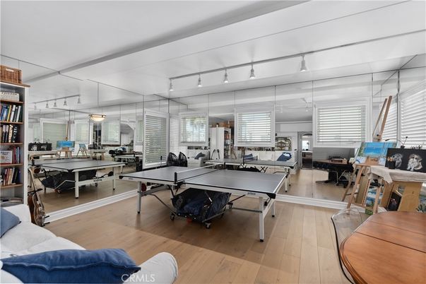 Game Room, Interior, Wood Texture Flooring
