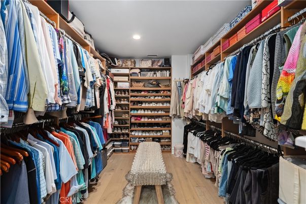 Interior, Recessed Lighting, Walk-in Closets, Wood Texture Flooring