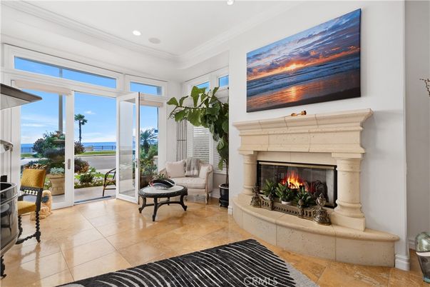 Fireplace, Interior, Living room, Recessed Lighting, Water
