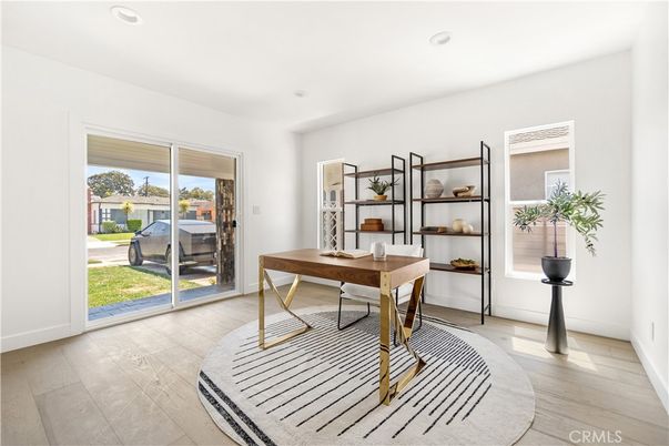 Home Office, Interior, Recessed Lighting, Wood Texture Flooring