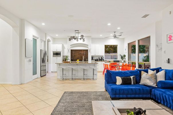 Dining room, Interior, Kitchen, Living room, Pendant Lights, Recessed Lighting, Stainless Steel Appliances