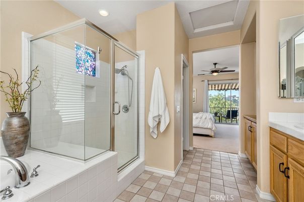 Bathroom, Bedroom, Glass Shower, Interior, Recessed Lighting