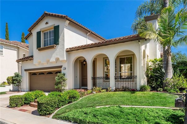 Attached, Exterior, Facade, Spanish Mediterranean
