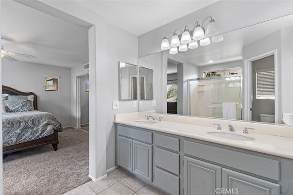 Bathroom, Bedroom, Dual Sink Vanities, Interior