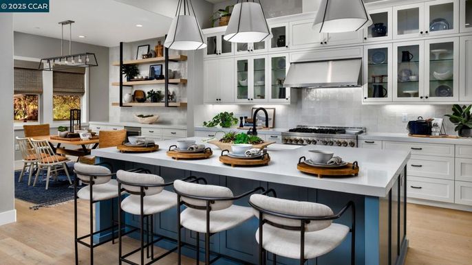 Dining room, Interior, Kitchen, Pendant Lights, Recessed Lighting, Stainless Steel Appliances, Wood Texture Flooring