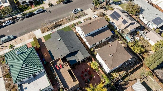 Exterior, Drone