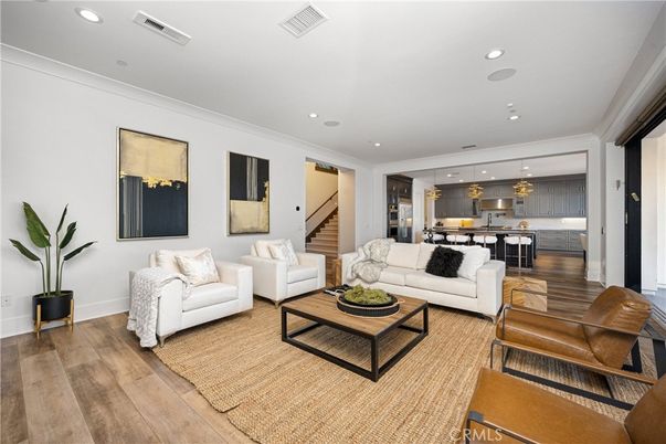 Interior, Kitchen, Living room, Pendant Lights, Recessed Lighting, Wood Texture Flooring