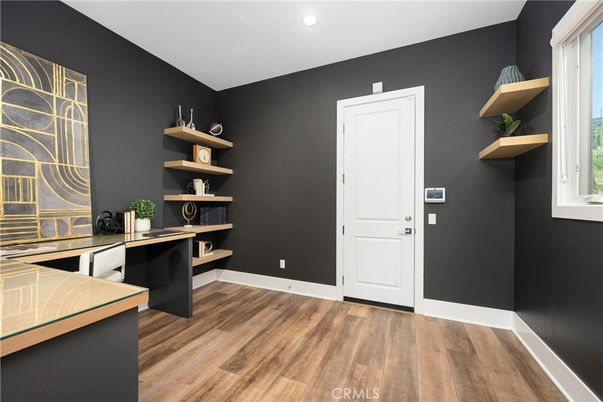 Home Office, Interior, Recessed Lighting, Wood Texture Flooring