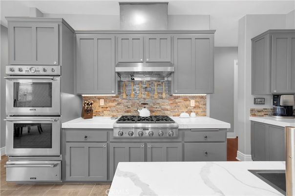 Interior, Kitchen, Stainless Steel Appliances