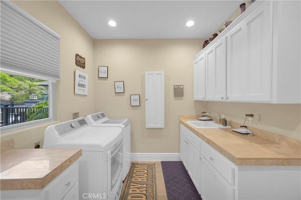 Interior, Recessed Lighting, Washer