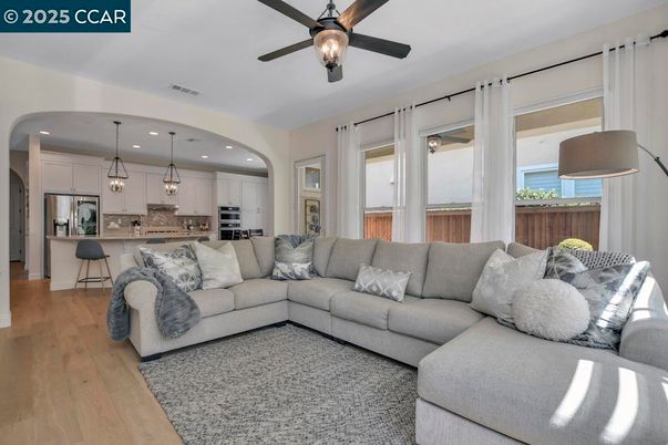Interior, Kitchen, Living room, Pendant Lights, Recessed Lighting, Stainless Steel Appliances, Wood Texture Flooring