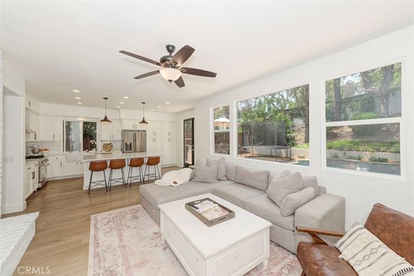 Interior, Kitchen, Living room, Pendant Lights, Recessed Lighting, Wood Texture Flooring