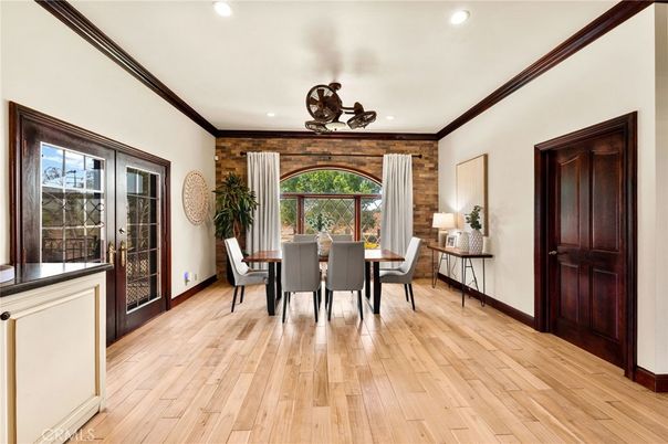 Dining room, Interior, Recessed Lighting, Wood Texture Flooring