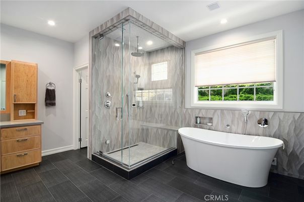 Bathroom, Free Standing Baths, Glass Shower, Interior, Recessed Lighting