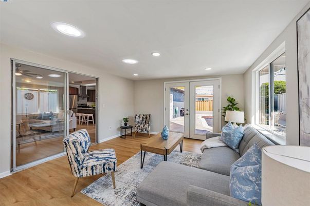Interior, Living room, Recessed Lighting, Wood Texture Flooring