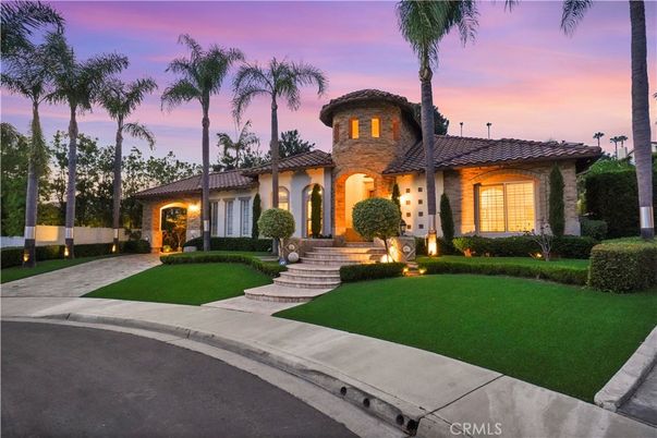 Backyard, Exterior, Facade, Mediterranean