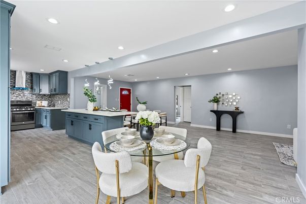 Dining room, Interior, Kitchen, Recessed Lighting, Stainless Steel Appliances, Wood Texture Flooring