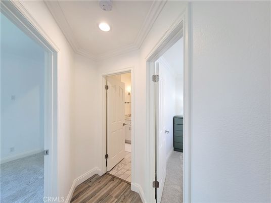 Bathroom, Interior, Recessed Lighting, Wood Texture Flooring
