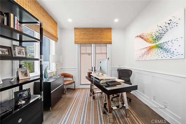 Home Office, Interior, Recessed Lighting, Wood Texture Flooring