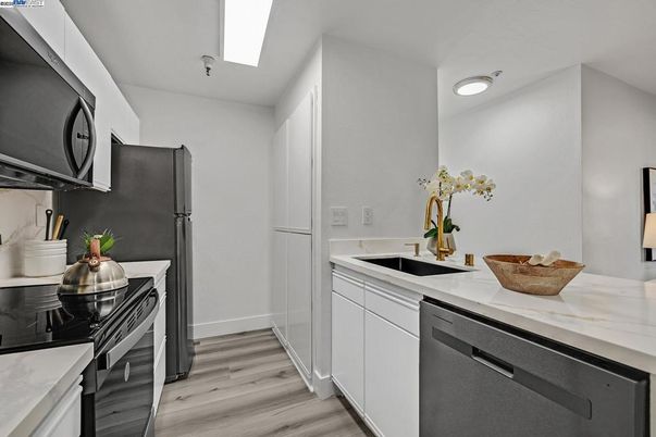 Interior, Kitchen, Wood Texture Flooring