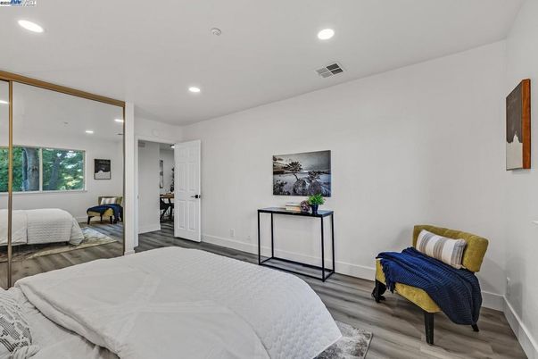 Bedroom, Interior, Recessed Lighting, Wood Texture Flooring