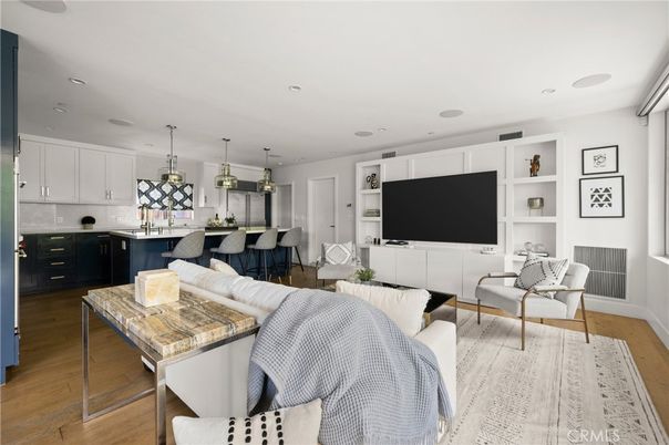 Dining room, Interior, Kitchen, Living room, Pendant Lights, Recessed Lighting, Wood Texture Flooring