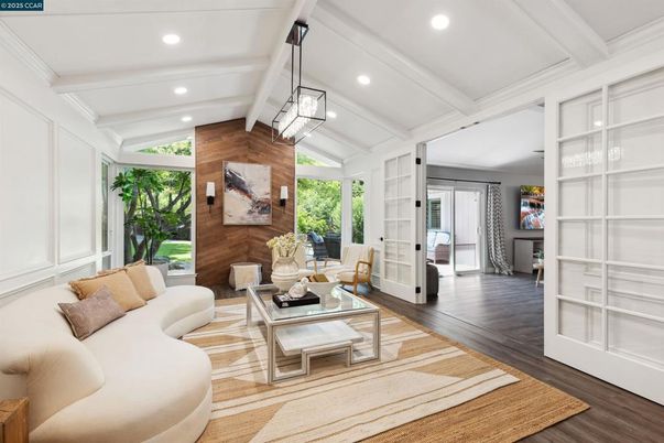 Interior, Living room, Pendant Lights, Recessed Lighting, Wood Texture Flooring, Wooden Walls