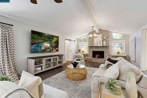 Fireplace, Interior, Living room, Pendant Lights, Stone Walls, Wood Texture Flooring