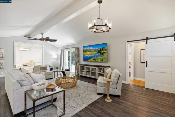 Interior, Living room, Pendant Lights, Wood Texture Flooring