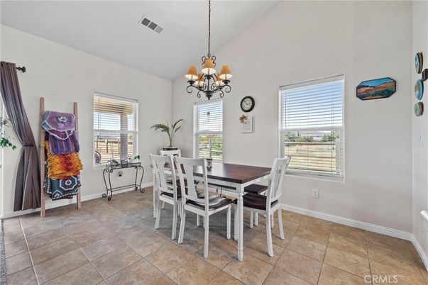 Chandelier, Dining room, Interior