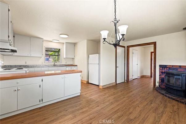 Interior, Kitchen, Pendant Lights, Wood Texture Flooring