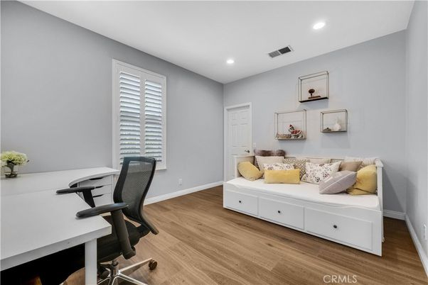 Home Office, Interior, Recessed Lighting, Wood Texture Flooring