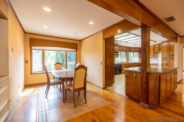 Dining room, Interior, Kitchen, Recessed Lighting, Wood Texture Flooring