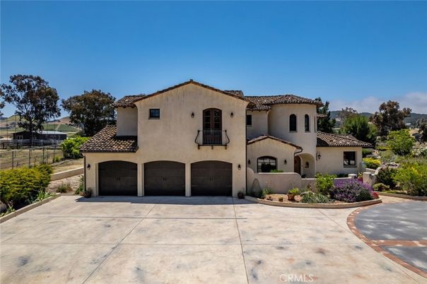 Attached, Exterior, Facade, Spanish Mediterranean